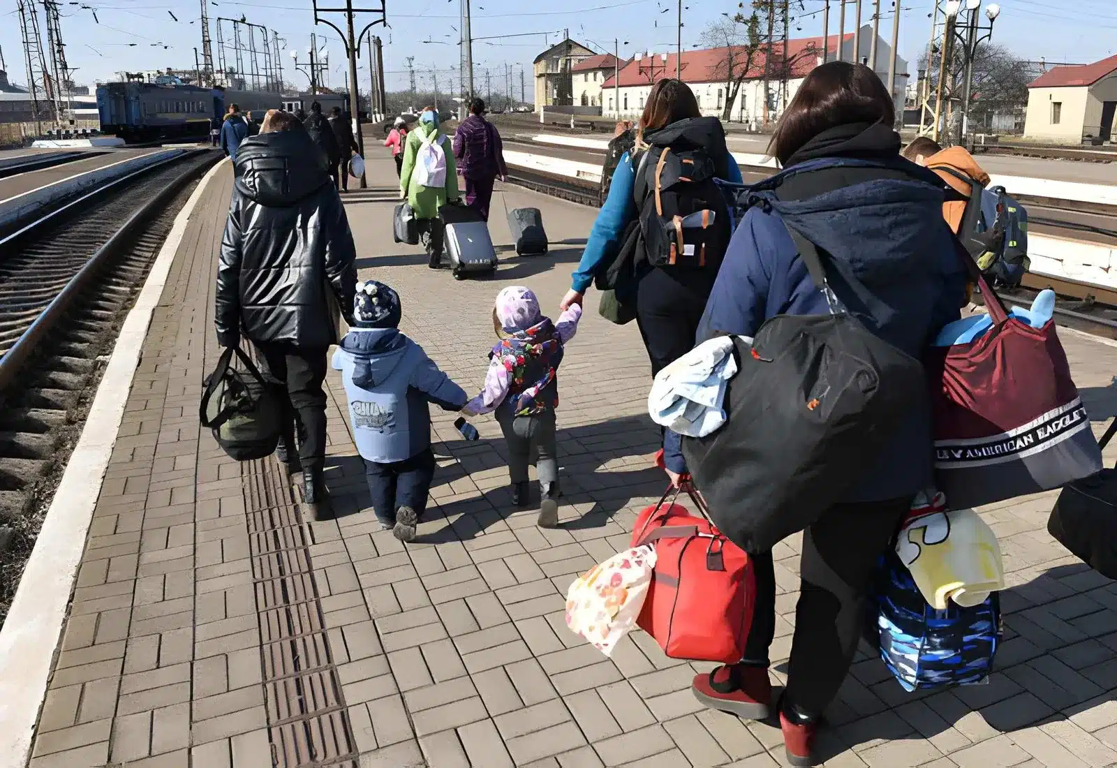 Réfugiés ukrainiens voyageant en Europe